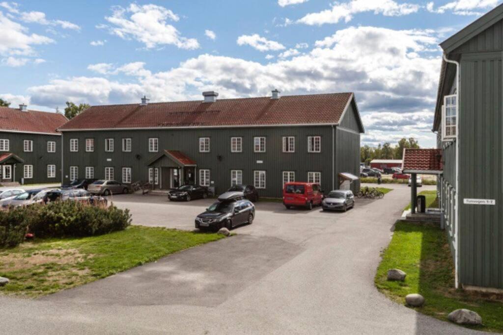 Ferienwohnung Comfy Studio Near Airport Garder Exterior foto